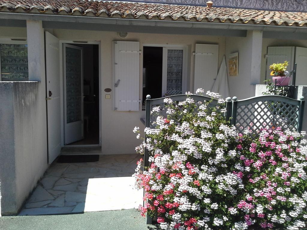 L'Insulaire Studios Saint-Denis-dʼOléron Buitenkant foto